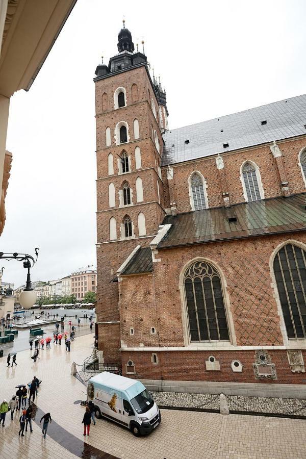 크라쿠프 Plac Mariacki 8 아파트 외부 사진